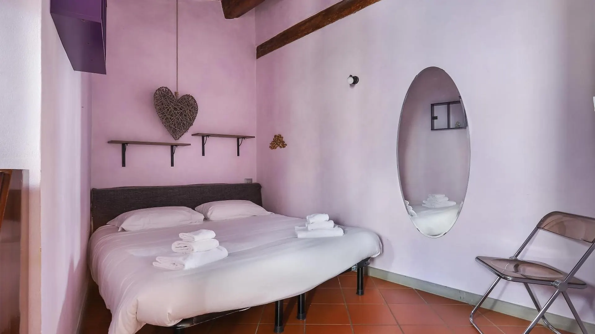 2 Bedroom Apartment With Terrace Florencja