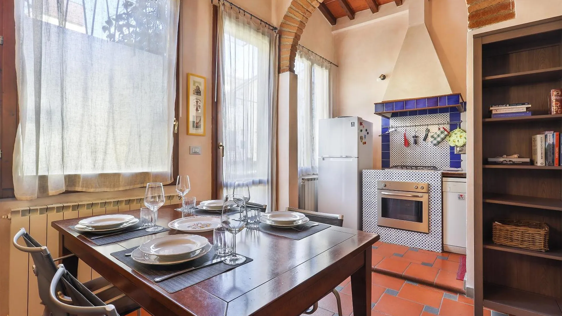 2 Bedroom Apartment With Terrace Florencja Włochy